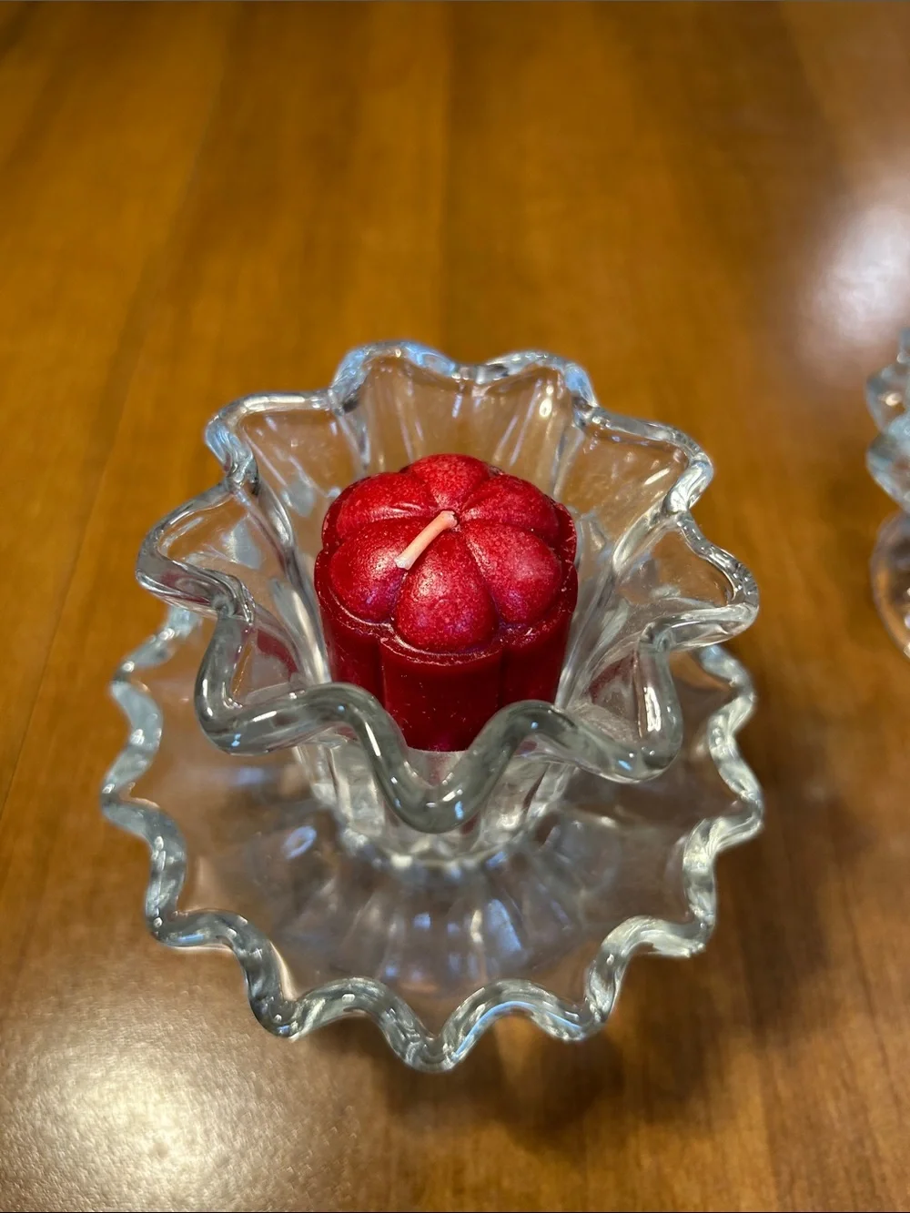 Clear Glass Ruffled Votive Candle Holders with Red Accent Candles